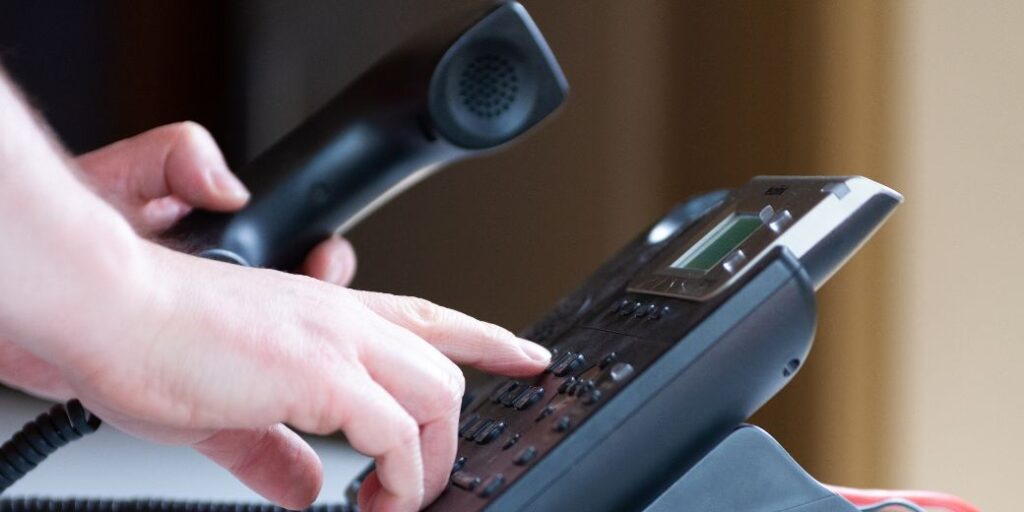 電話問い合わせ